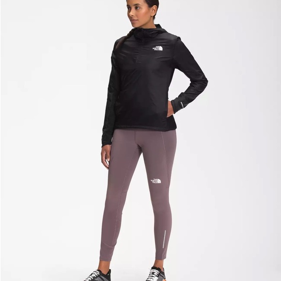 The North Face Women's Pullover - Picture 6 of 6